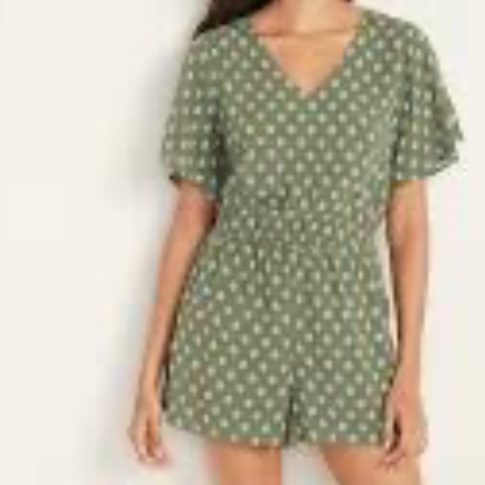 Old Navy Green Polka Dot Romper